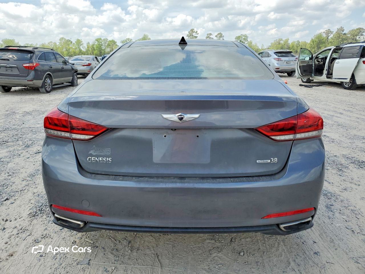 Hyundai Genesis 2015