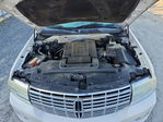 Lincoln Navigator 2011