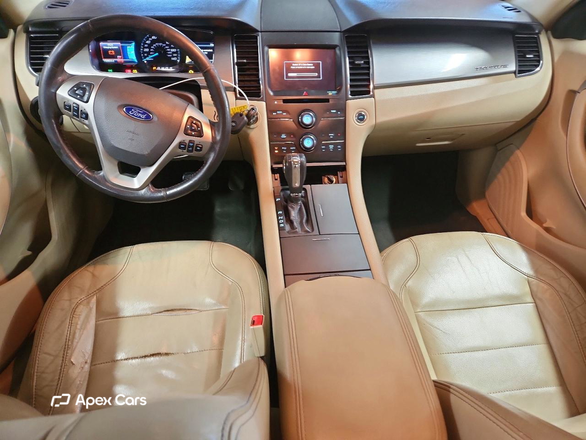 Ford Taurus 2014