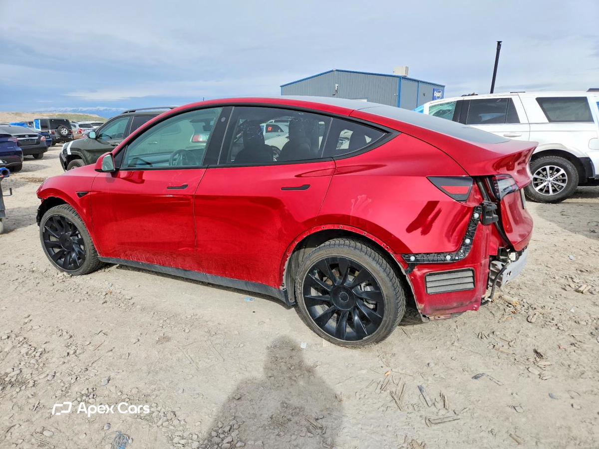 Tesla Model Y 2022