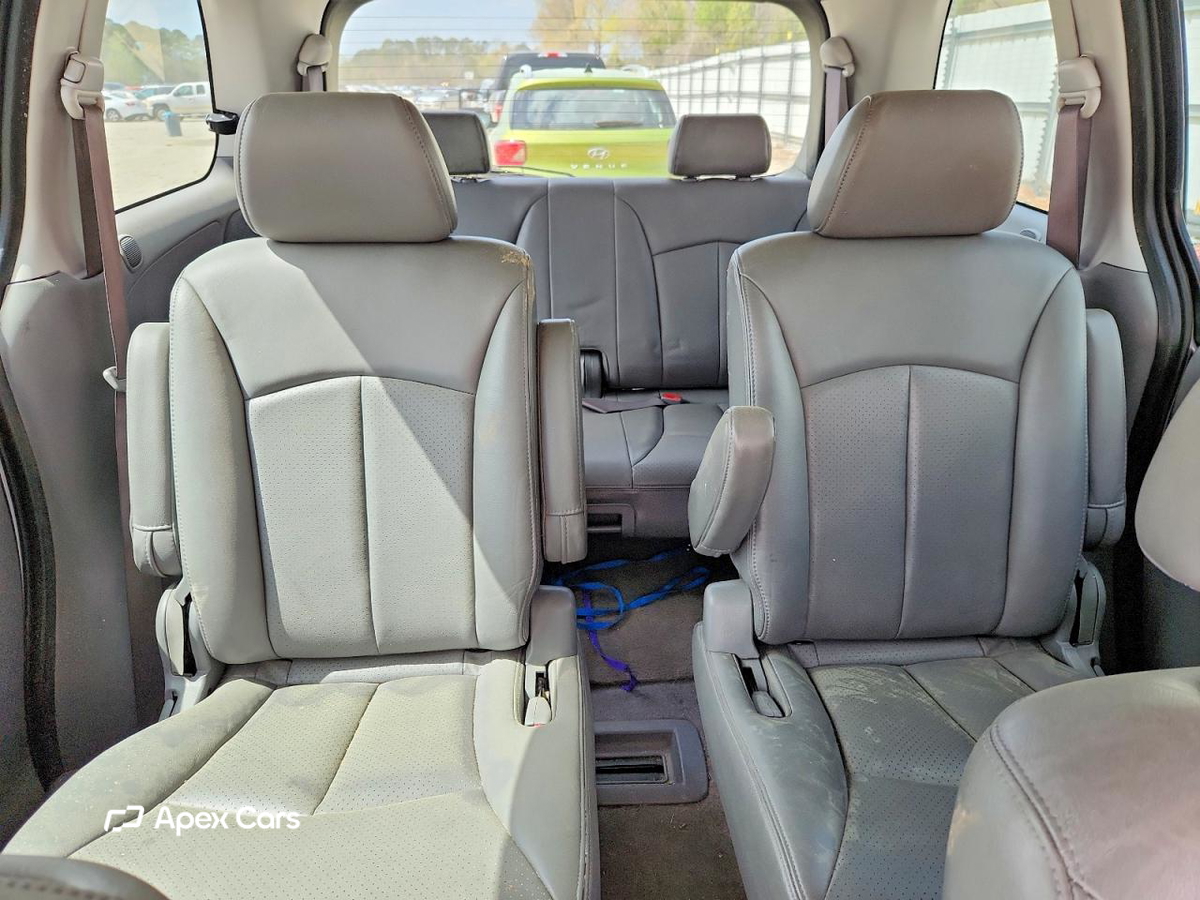 Mazda MPV 2005