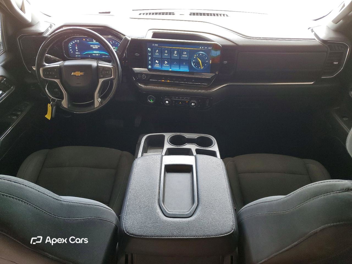 Chevrolet Silverado 2023