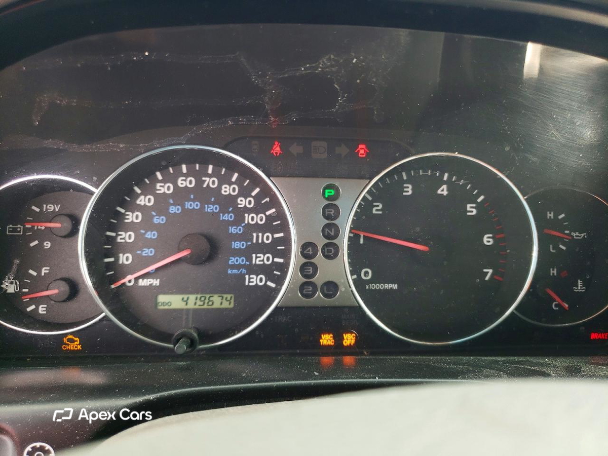Lexus LX 2005