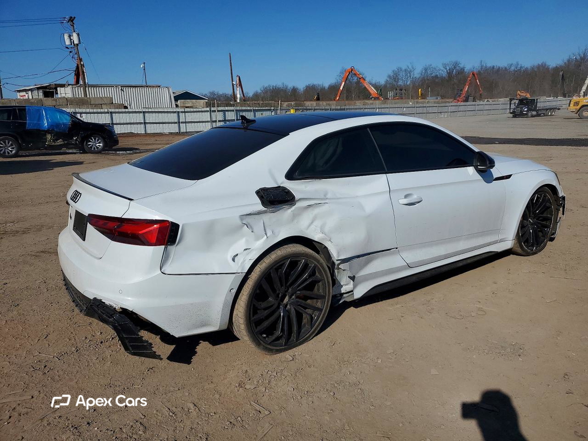 Audi RS5 2021