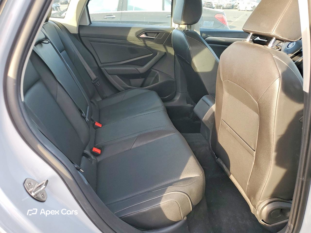 Volkswagen Jetta 2019