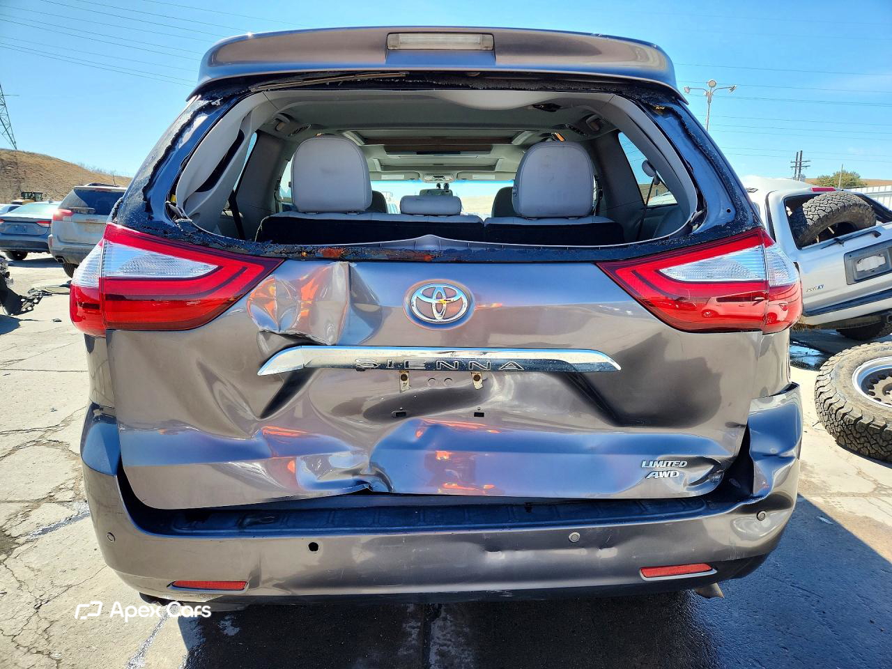 Toyota Sienna 2015
