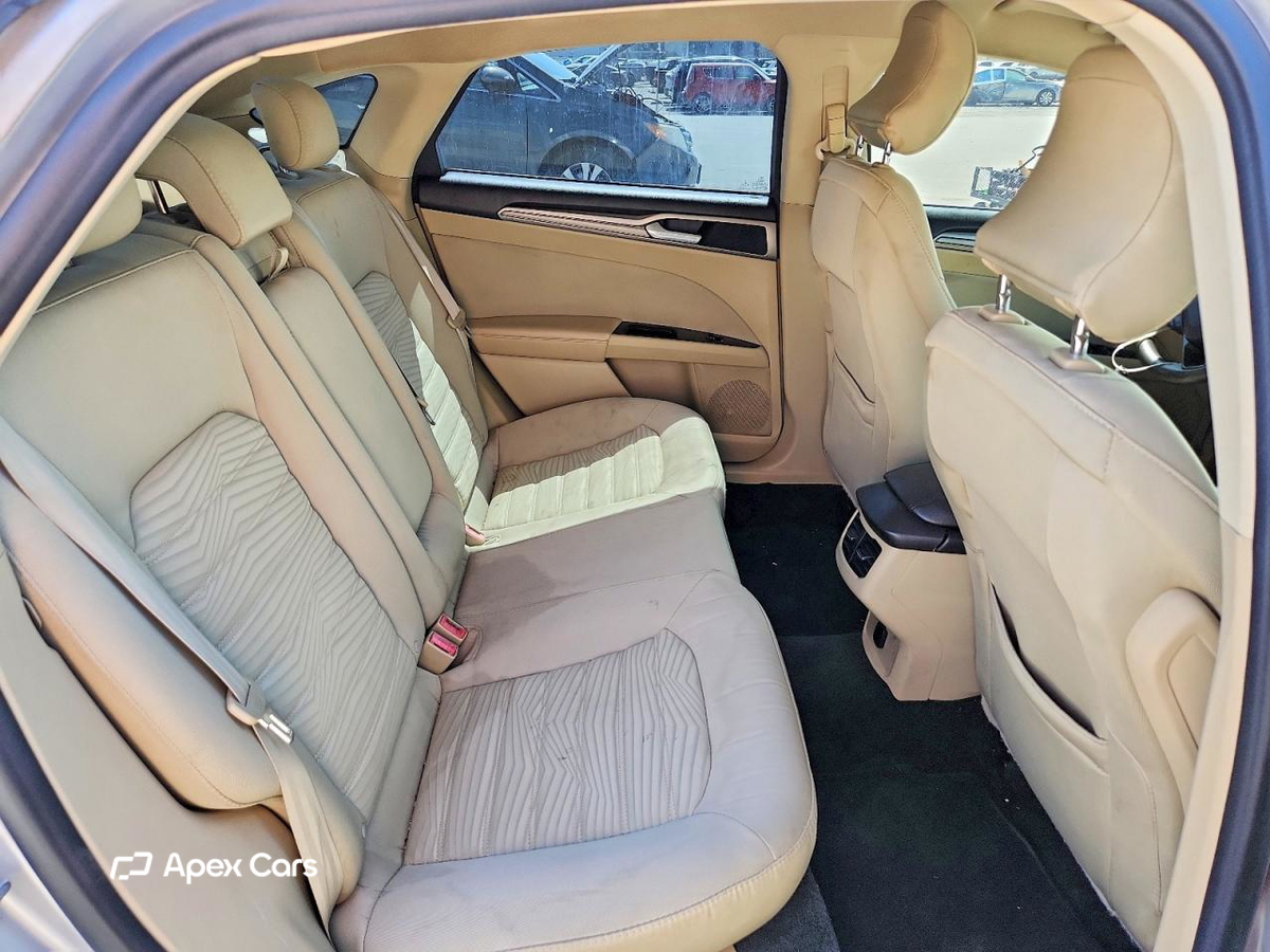 Ford Fusion 2016