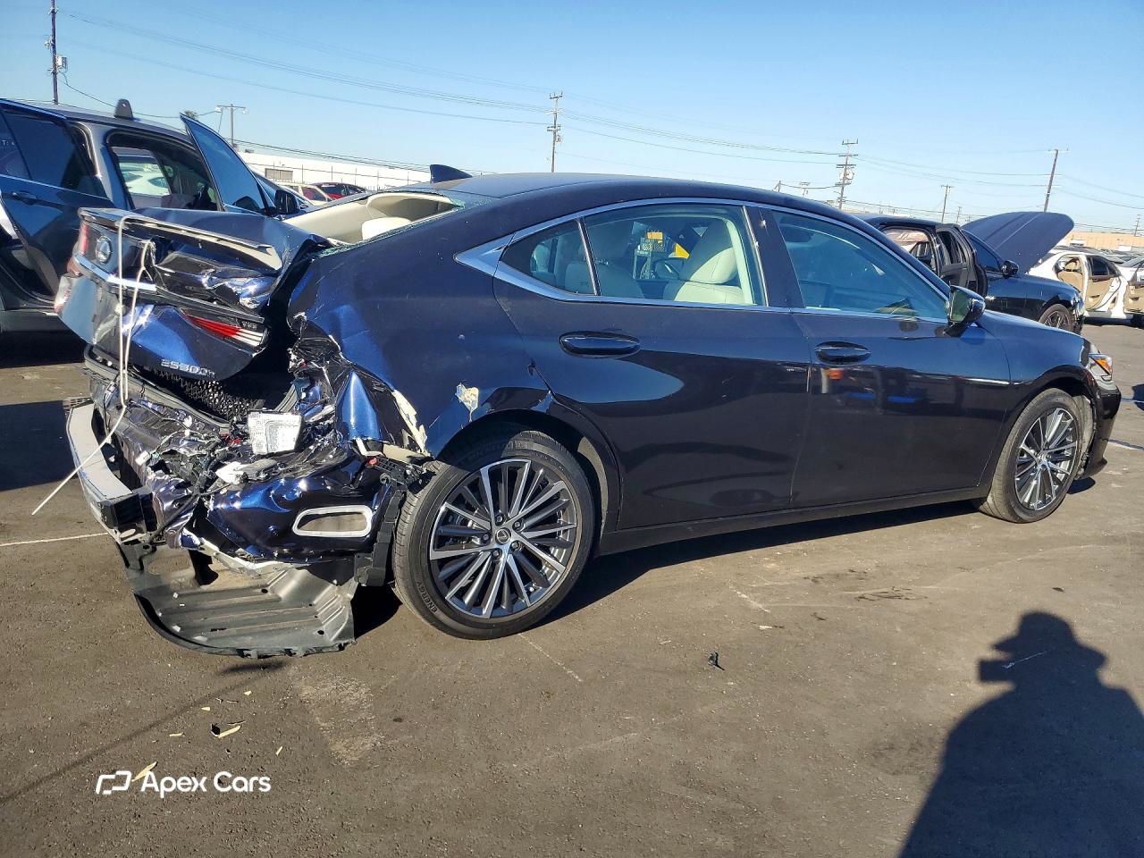 Lexus ES 2024