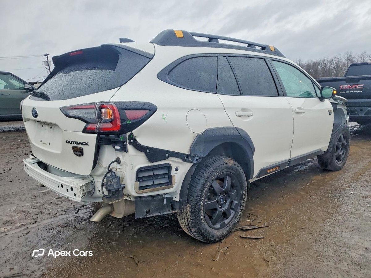 Subaru Outback 2025