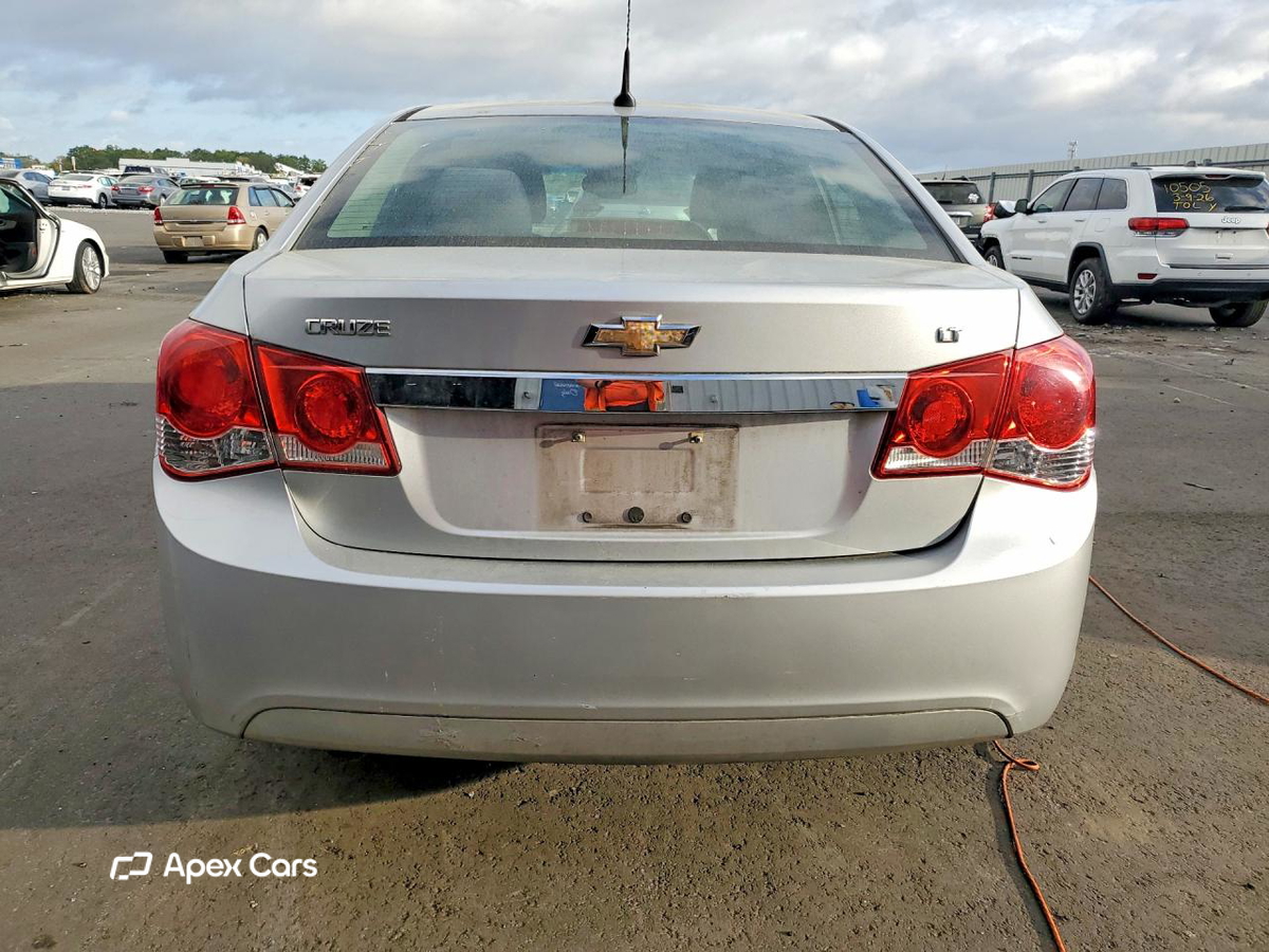Chevrolet Cruze 2013