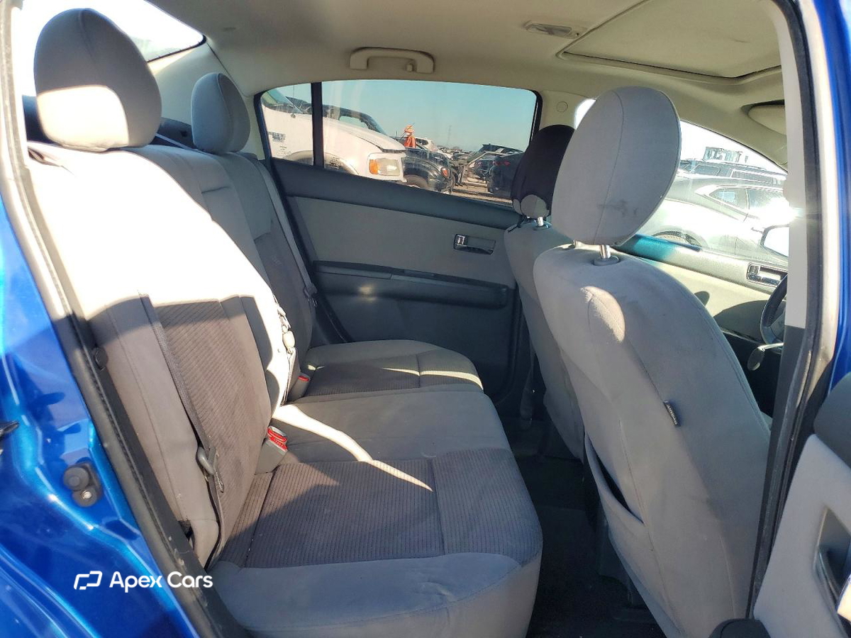 Nissan Sentra 2012
