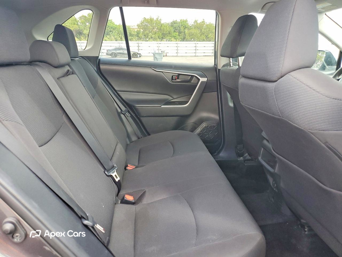 Toyota RAV 4 2021