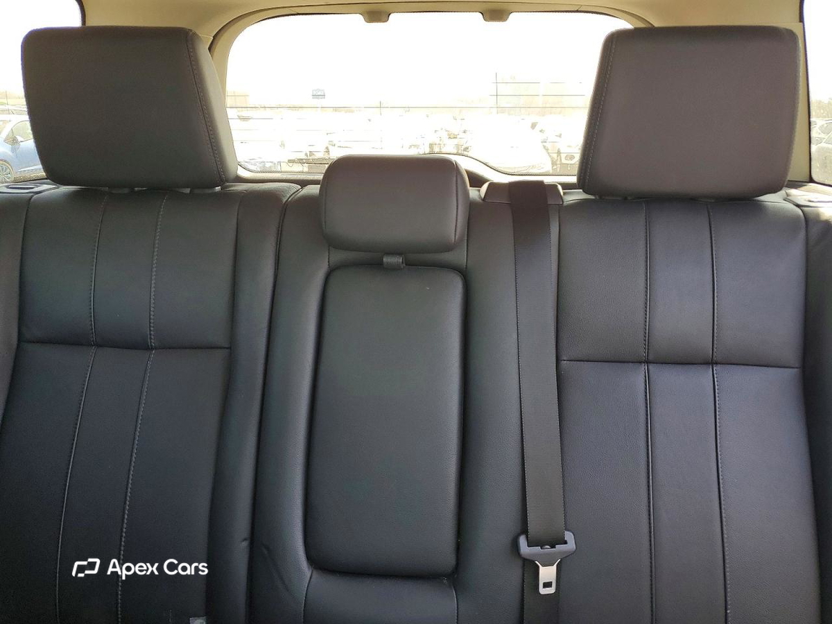 Land Rover LR2 2013