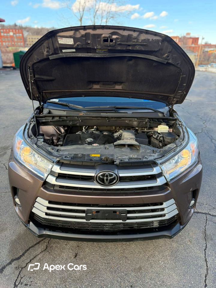 Toyota Highlander 2018