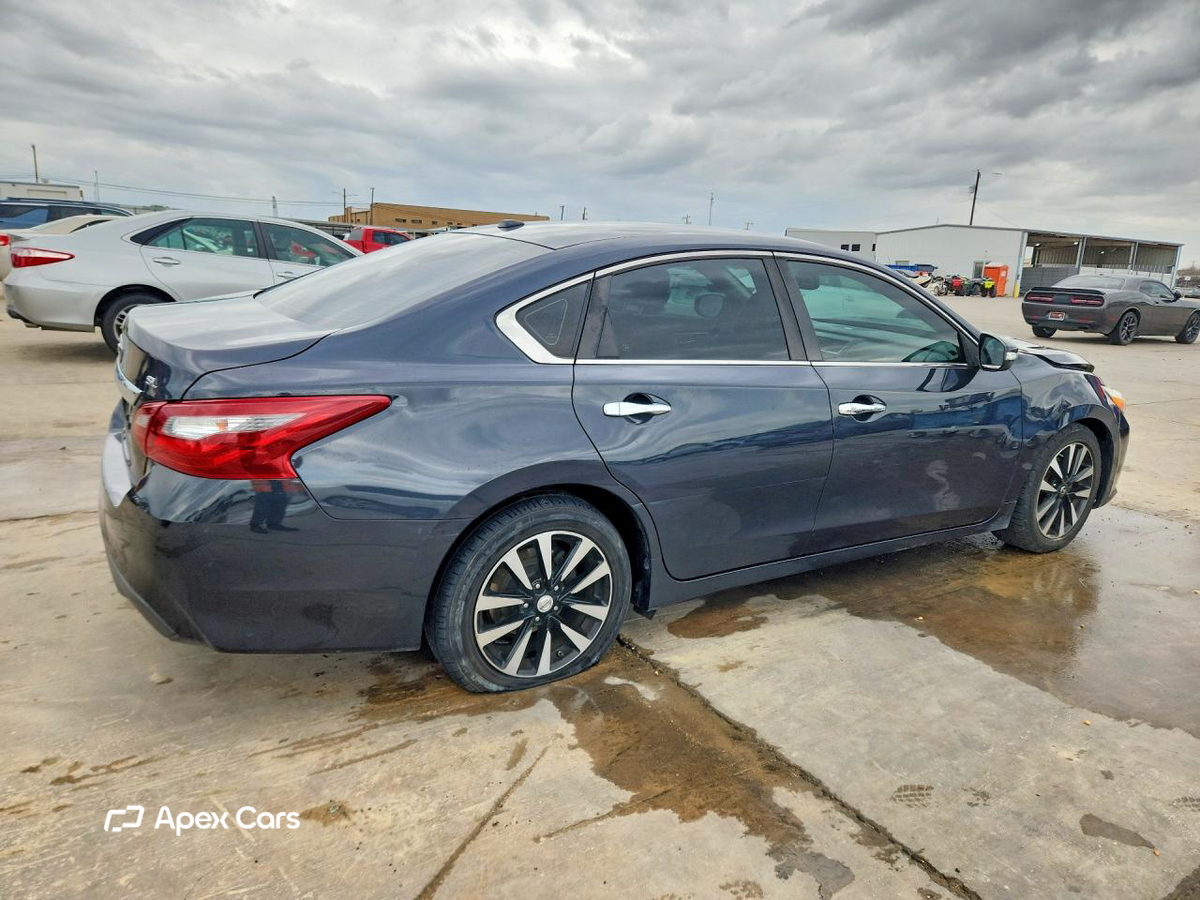 Nissan Altima 2018