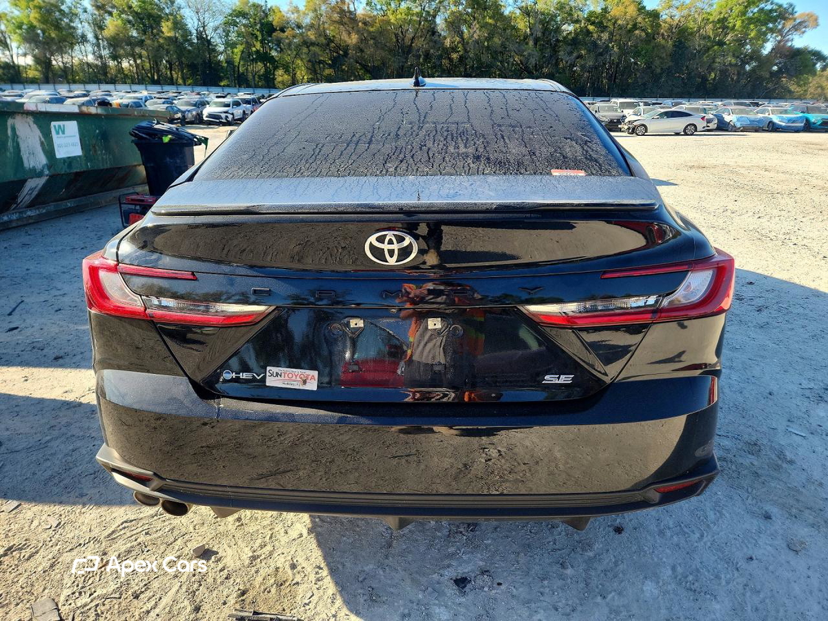 Toyota Camry 2025