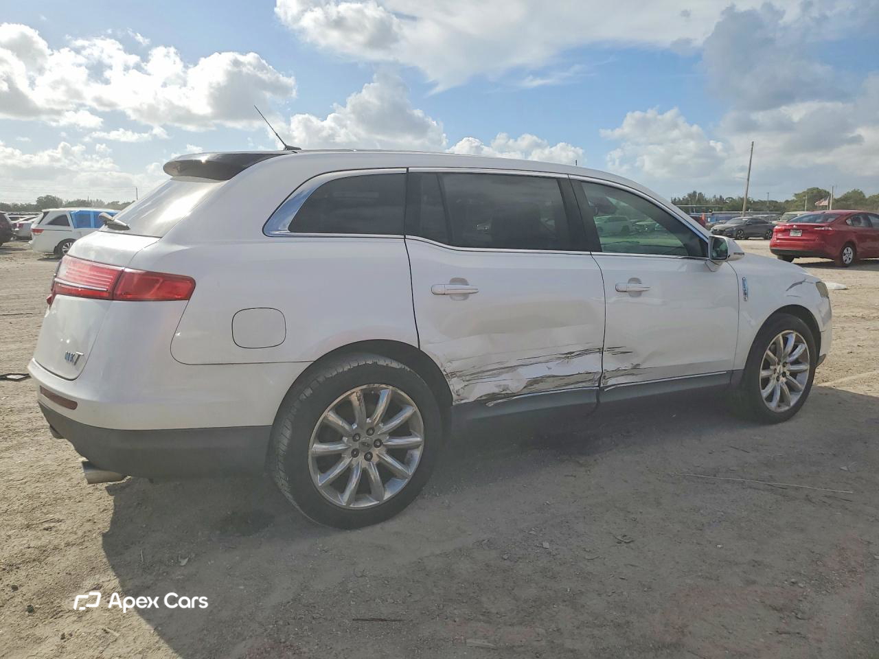 Lincoln MKT 2010