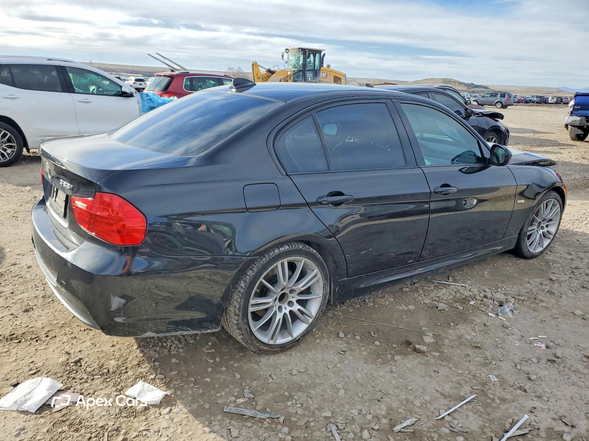 BMW Series 3 2011