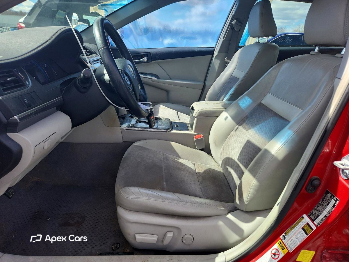 Toyota Camry 2012