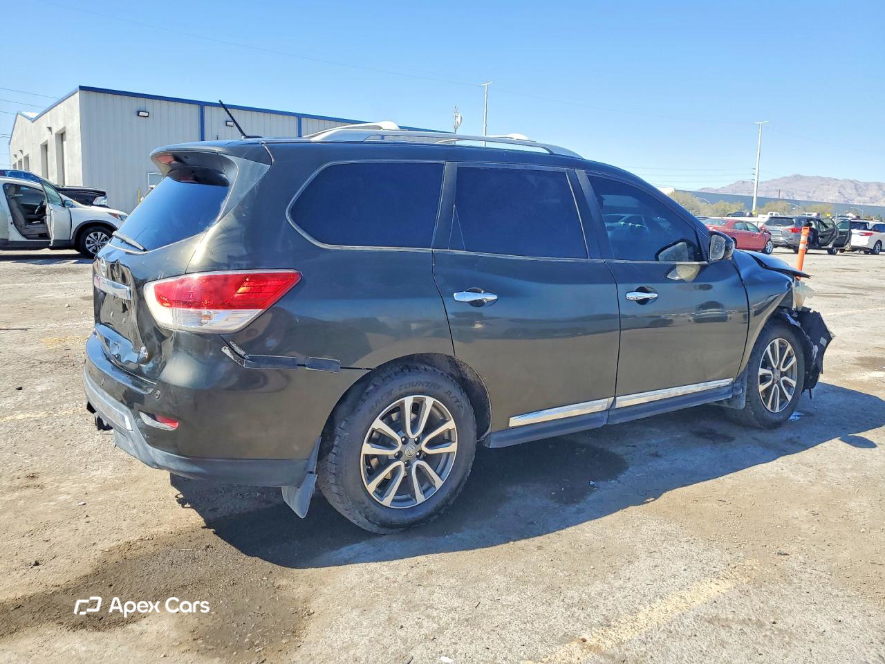 Nissan Pathfinder 2015