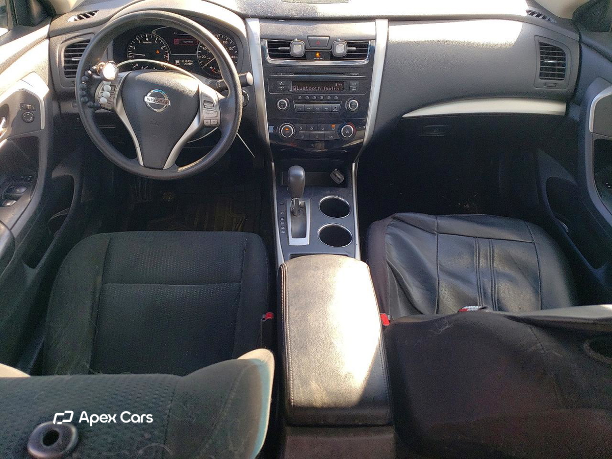 Nissan Altima 2015