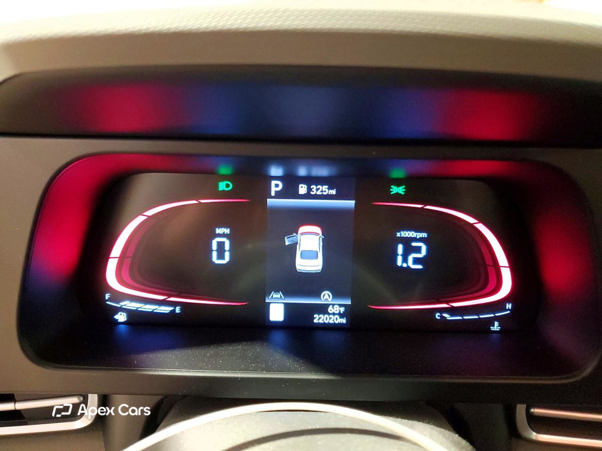 Hyundai Elantra 2024