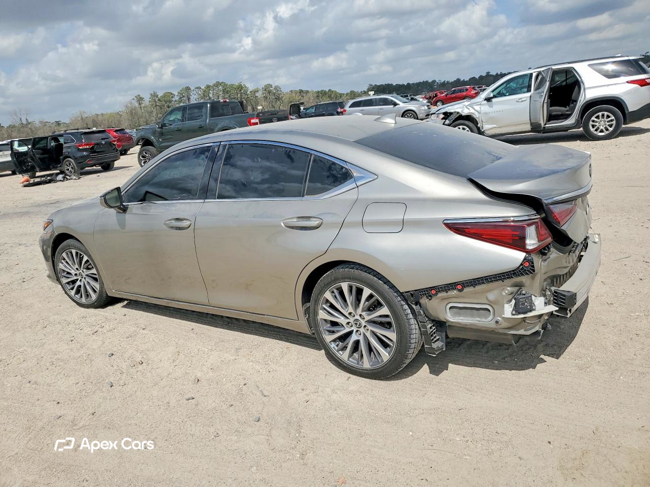 Lexus ES 2021