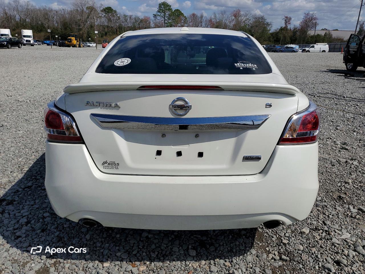 Nissan Altima 2015