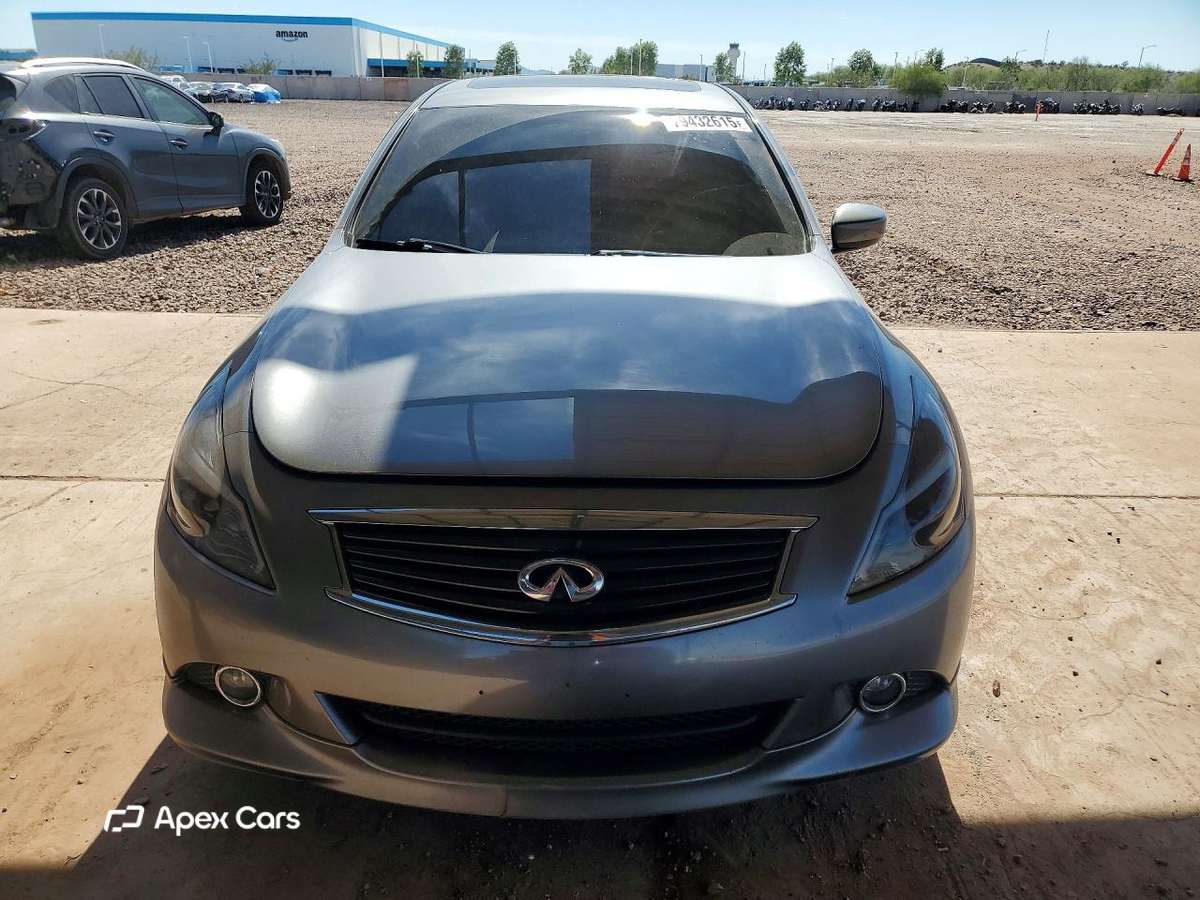 Infiniti G 2012