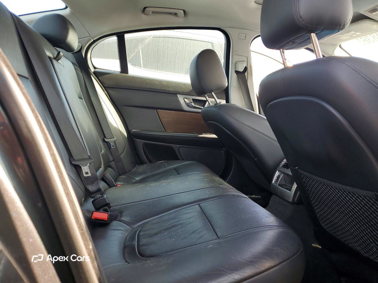 Jaguar XF 2015