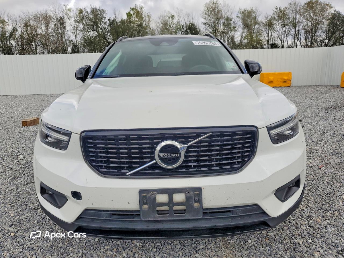 Volvo XC40 2019