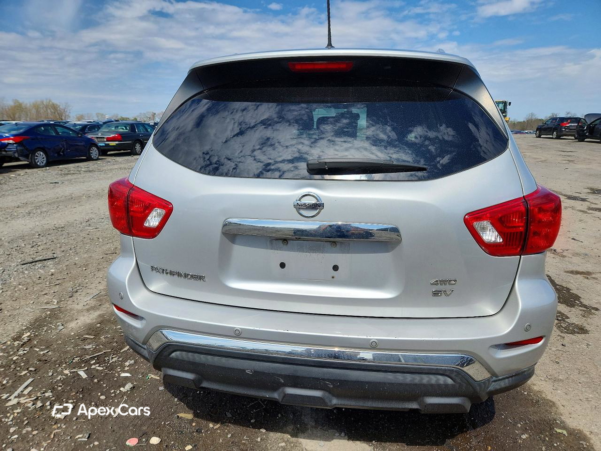 Nissan Pathfinder 2017