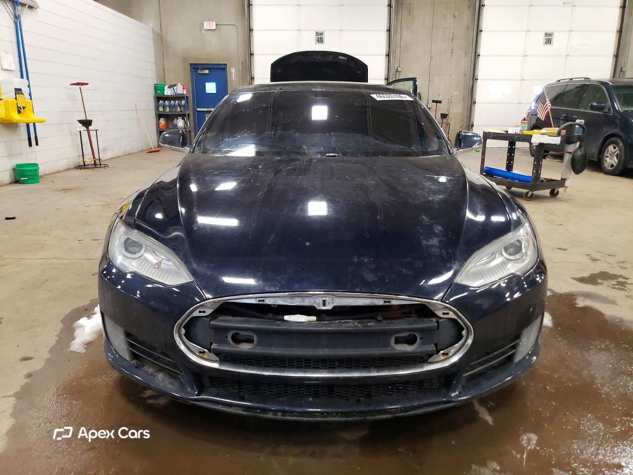Tesla Model S 2012