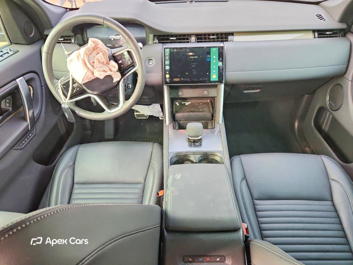 Land Rover Discovery 2024