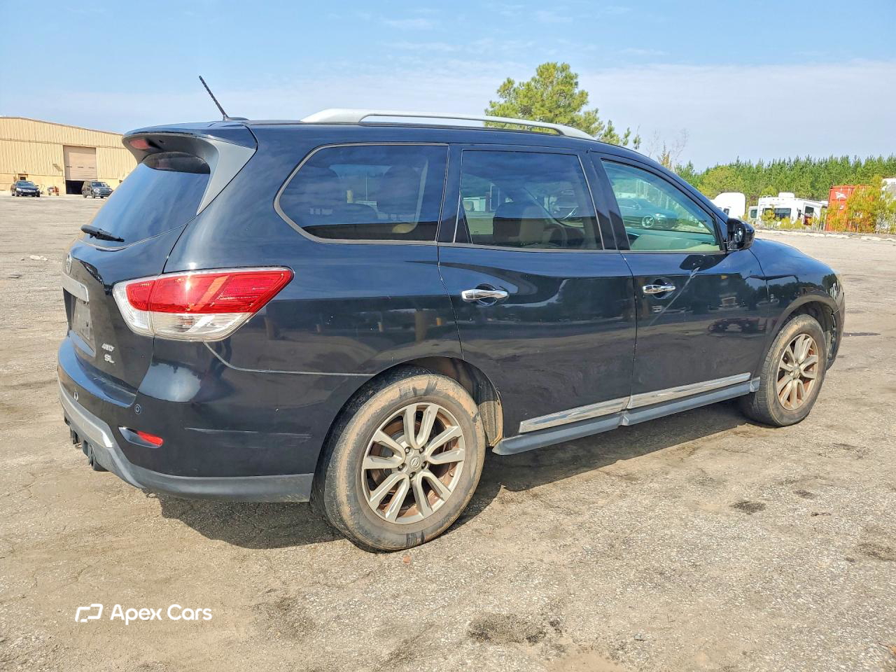 Nissan Pathfinder 2014