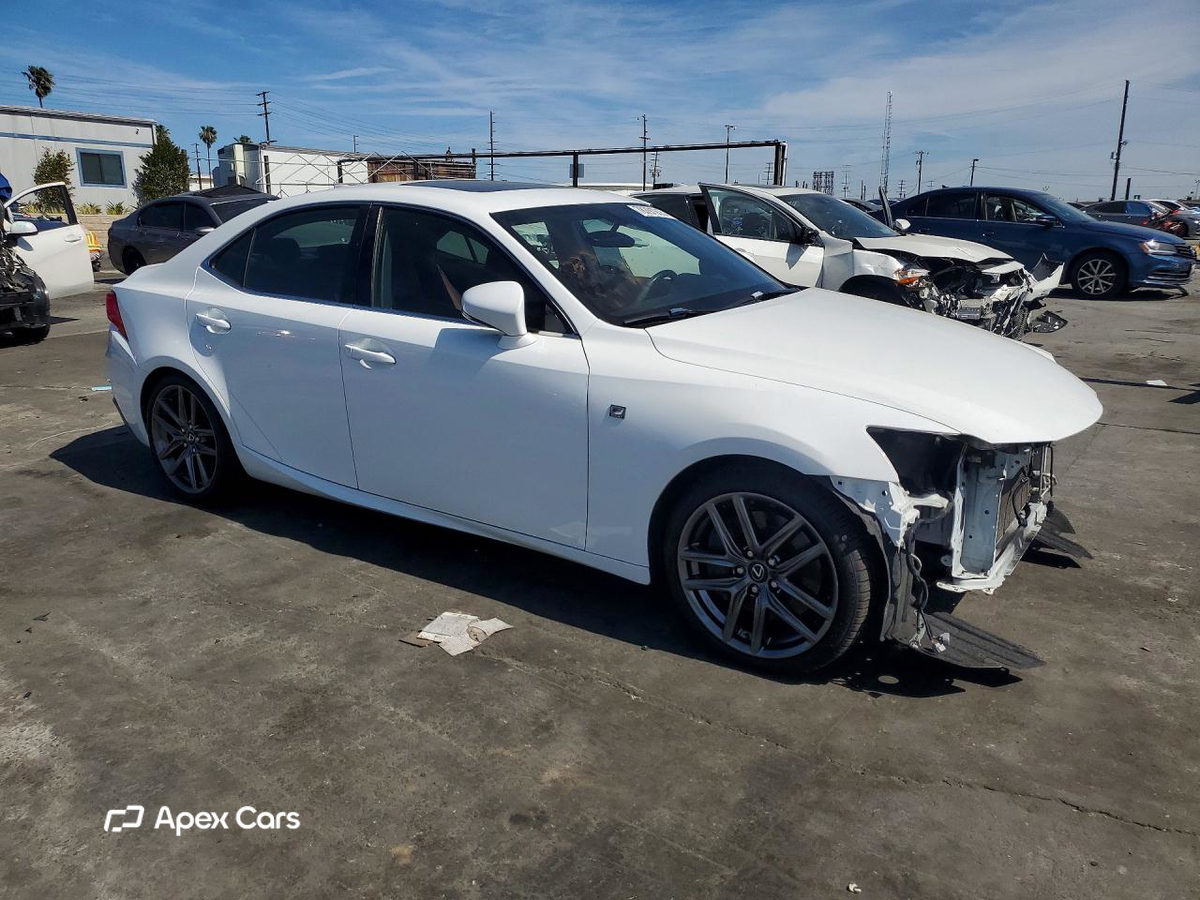 Lexus IS 2016