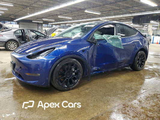 Tesla Model Y 2022 - Image 1 of 12