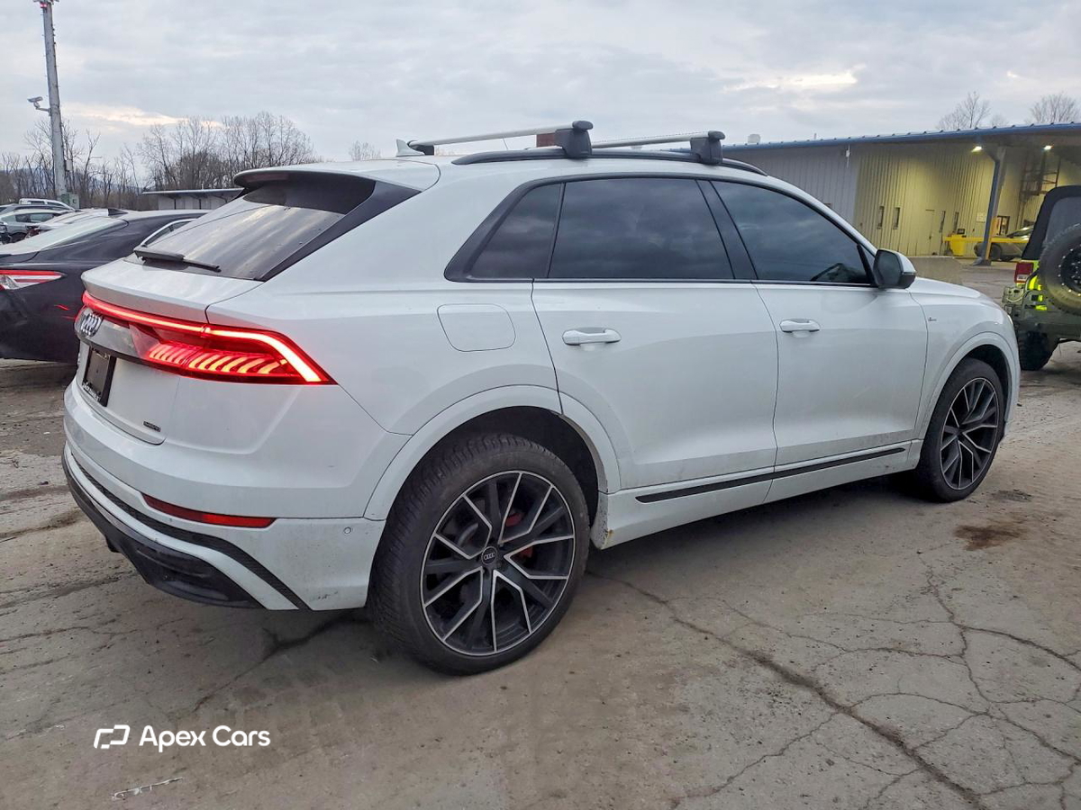 Audi Q8 2020