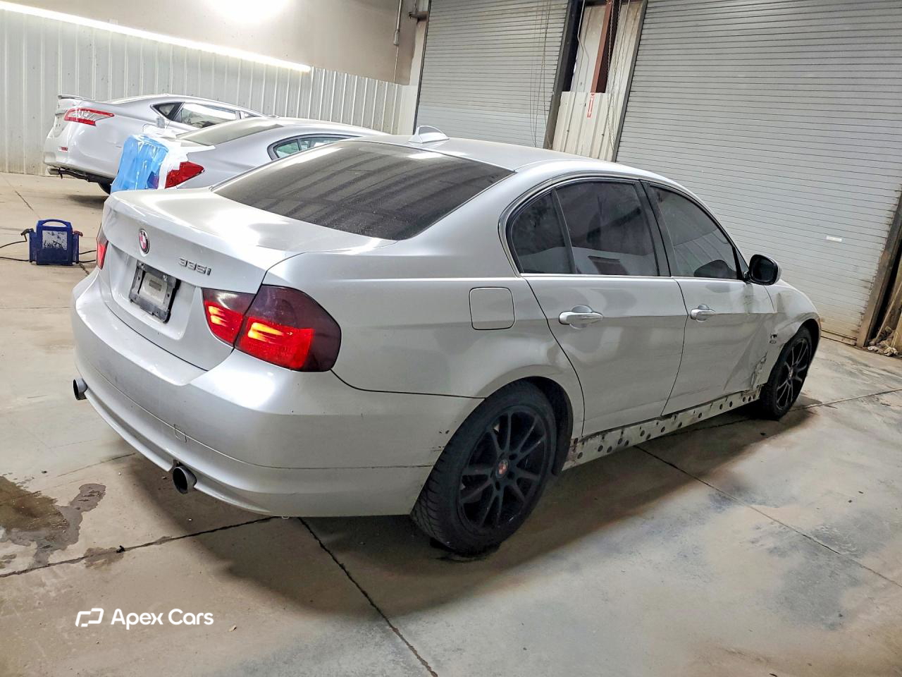 BMW Series 3 2011