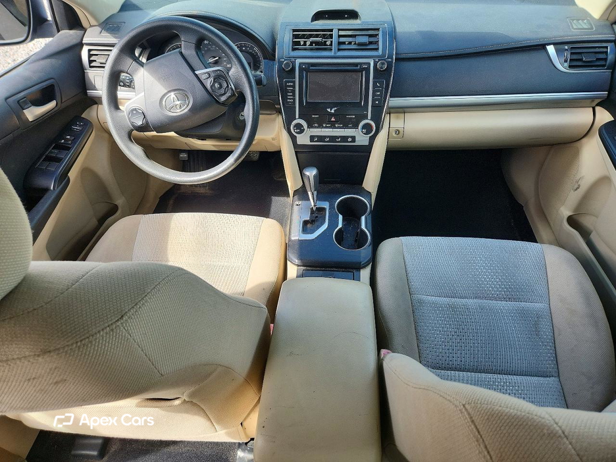 Toyota Camry 2012