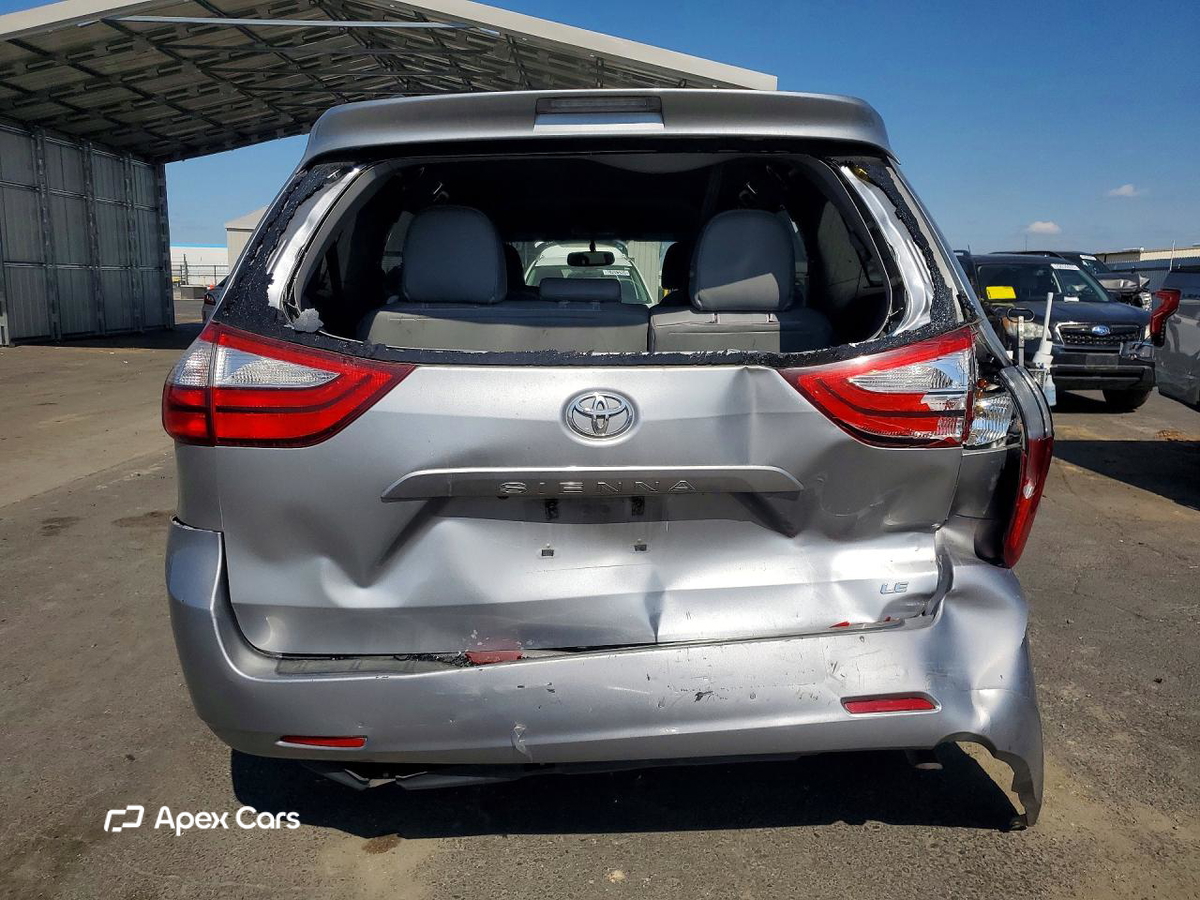 Toyota Sienna 2017