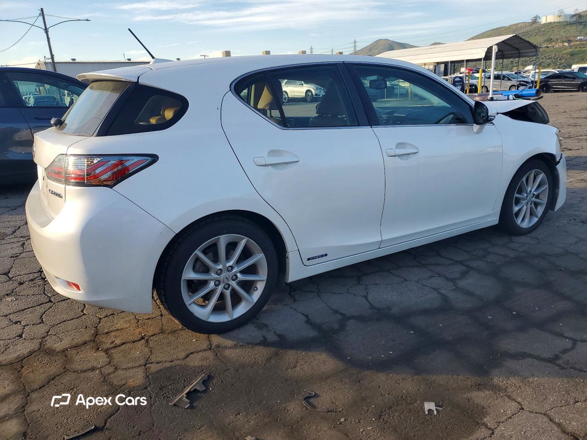 Lexus CT 2012