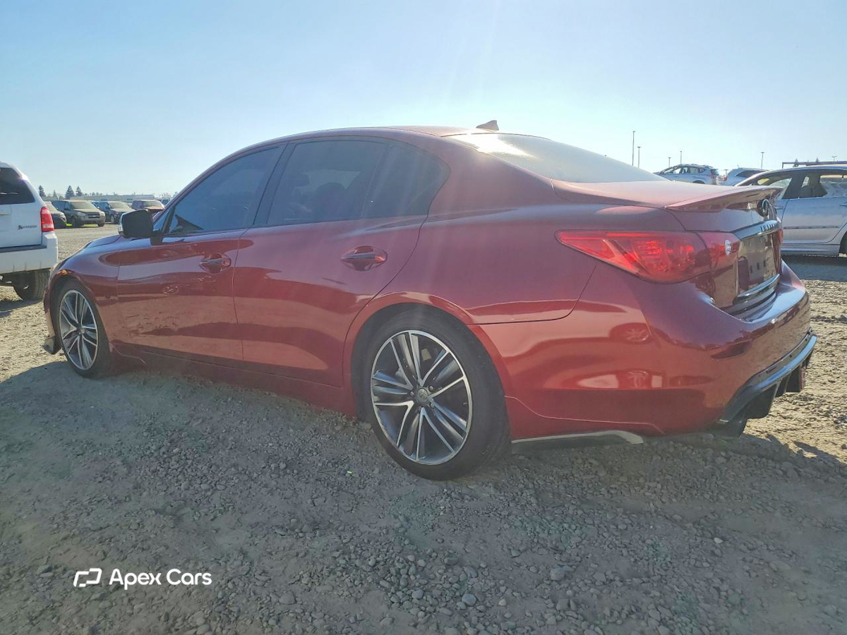 Infiniti Q50 2015