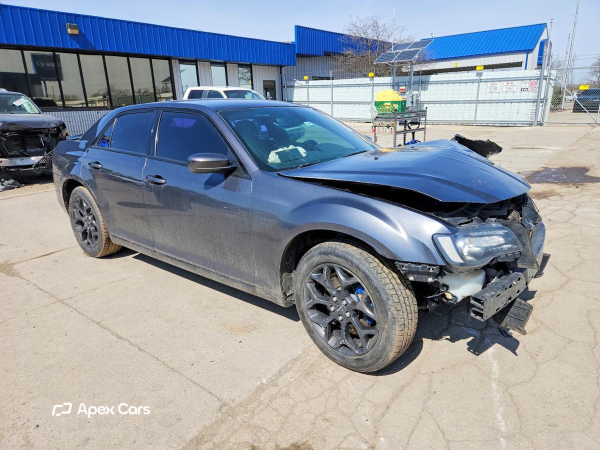 Chrysler 300 2019