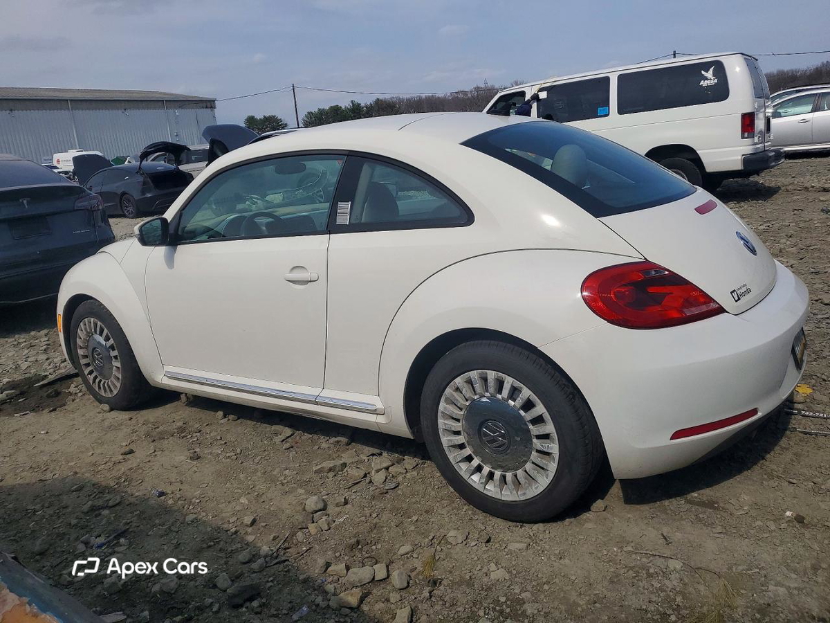 Volkswagen Beetle 2014