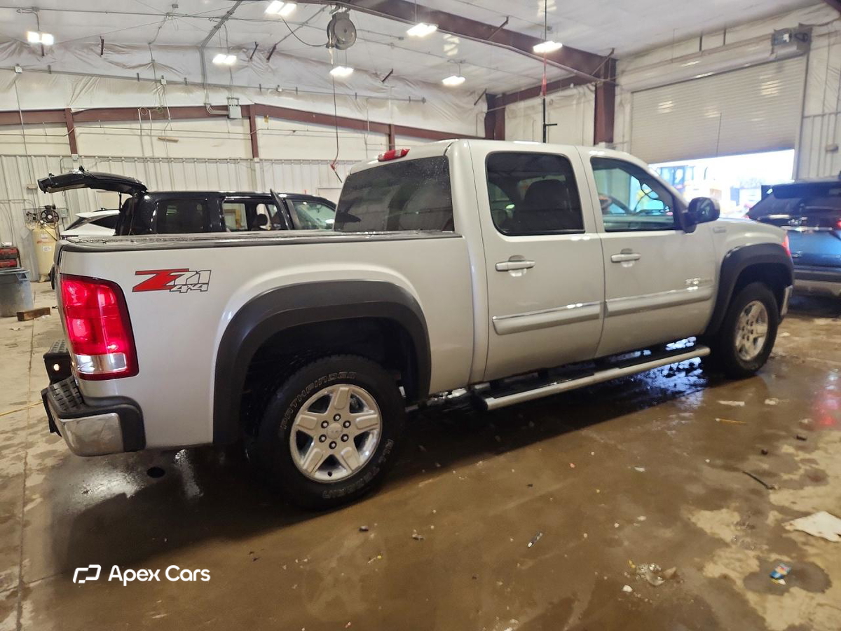 GMC Sierra 2011