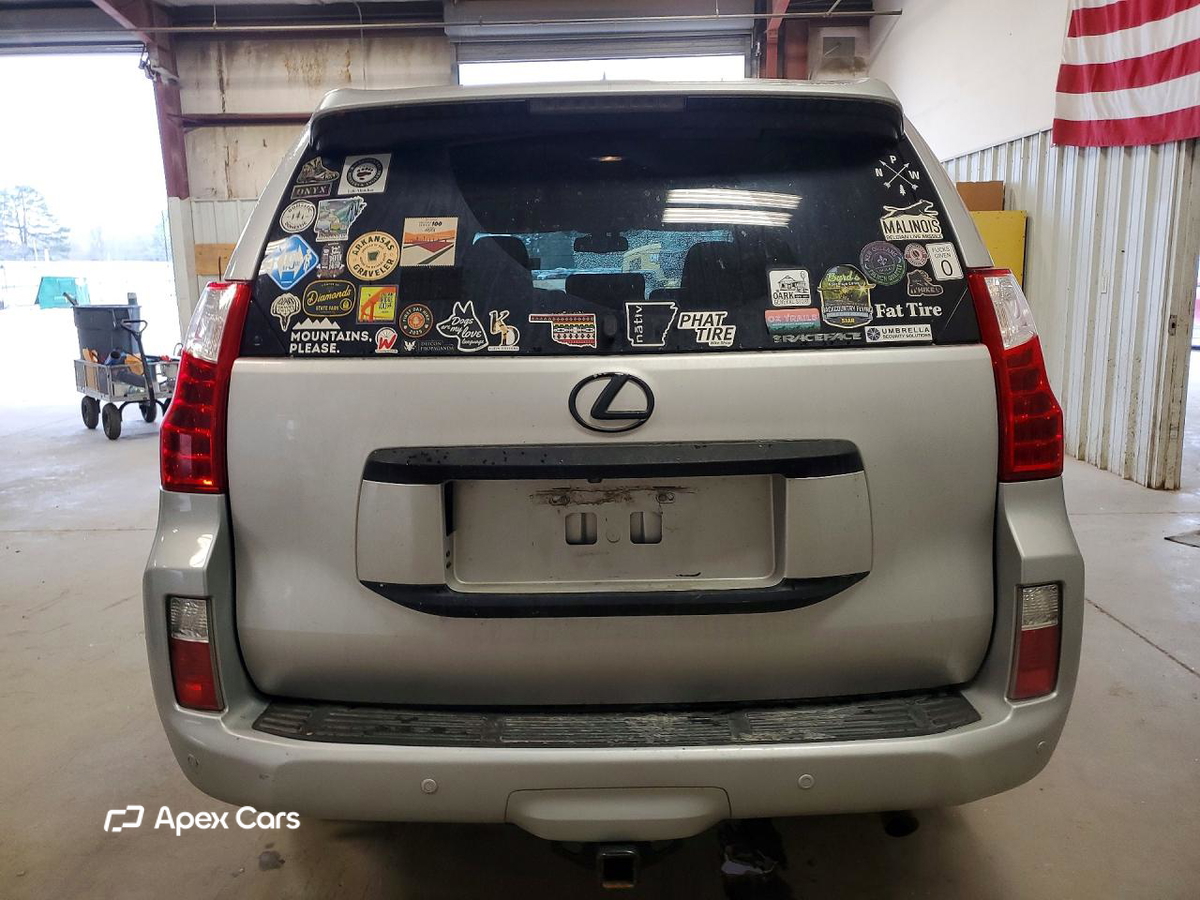 Lexus GX 2011