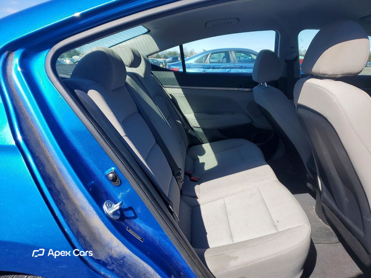 Hyundai Elantra 2018