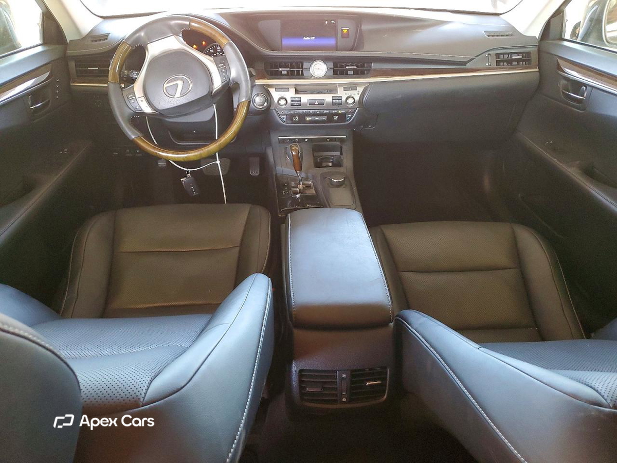 Lexus ES 2015