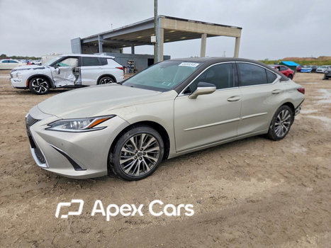 Lexus ES 2019 - Image 1 of 14